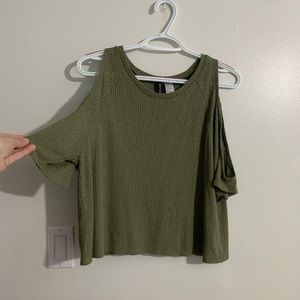 Cold shoulder top